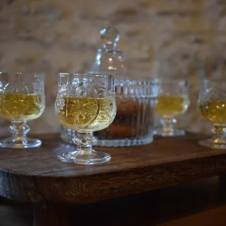 Latmos 1860 וילה סקאלה