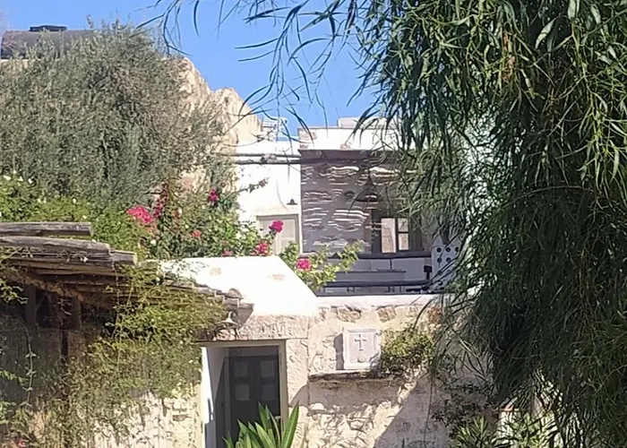 Βίλα Latmos 1860 *